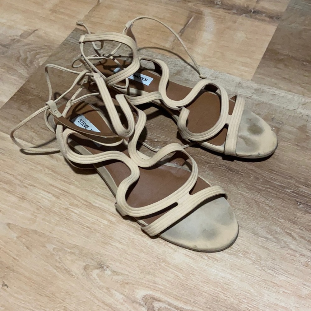 Steve Madden Size 10 Nude Lace Up Sandal